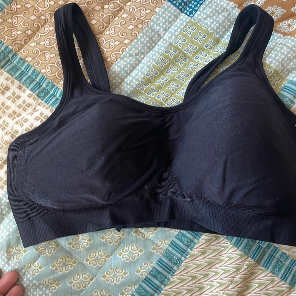 Black lounge bra